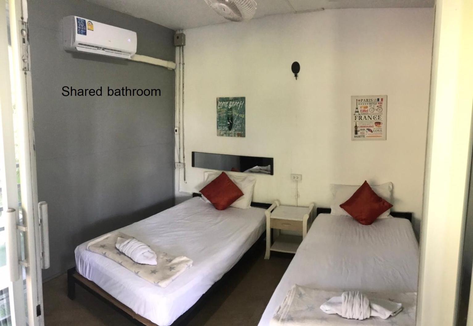 White Jail At Koh Tao Hostel Экстерьер фото