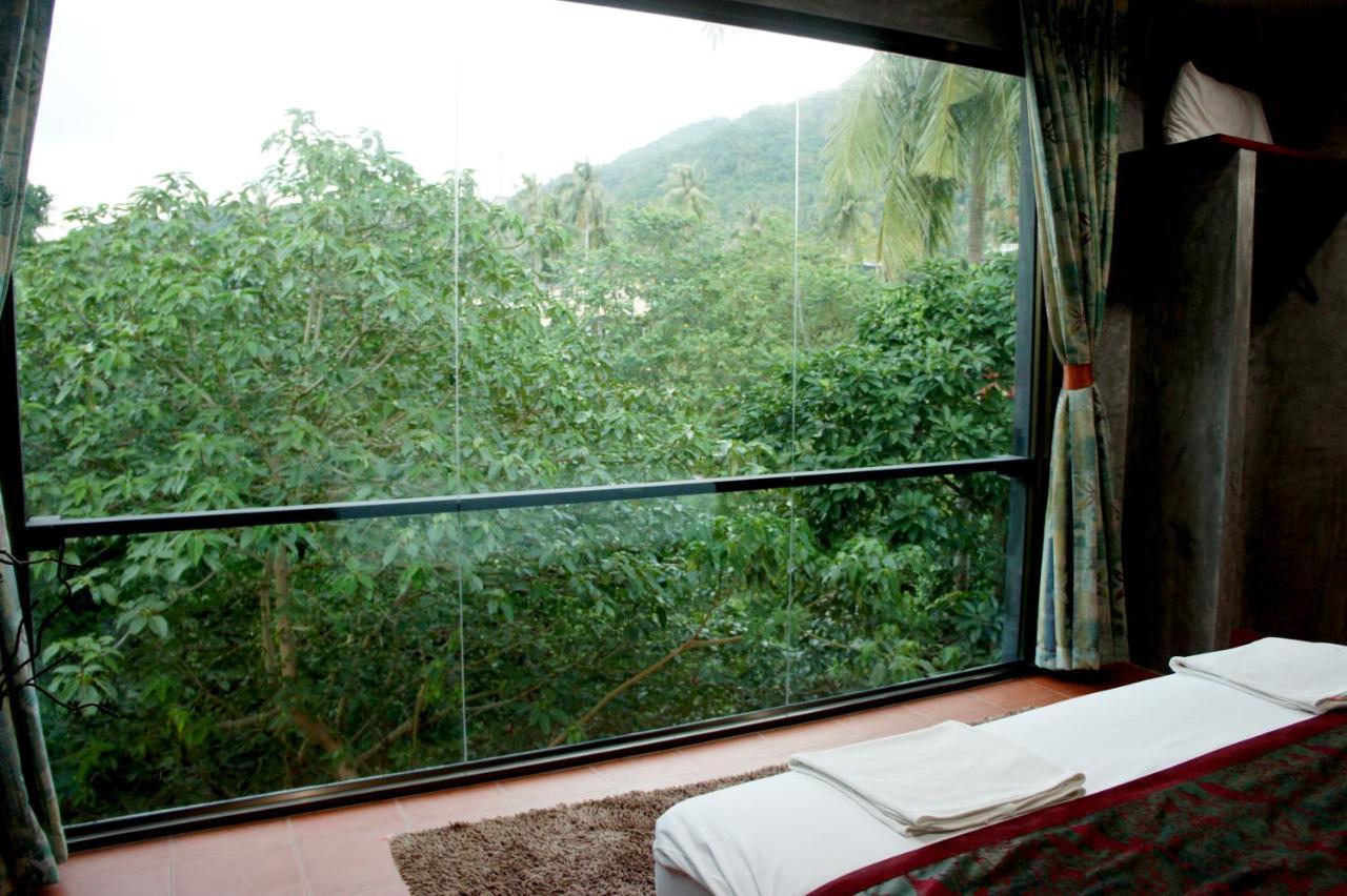 White Jail At Koh Tao Hostel Экстерьер фото